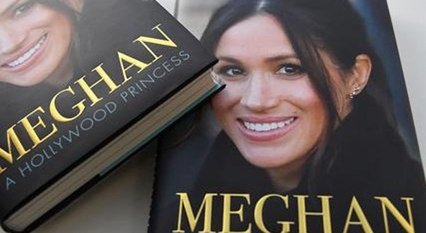 Meghan Markle, esce la biografia: «È una Diana 2.0». I dettagli scottanti fanno tremare la famiglia reale