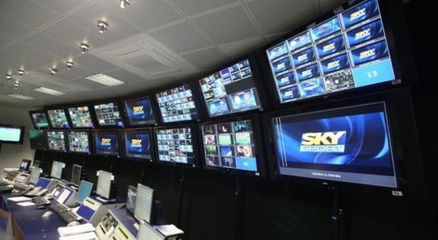 Diritti Tv: a Sky tutta la serie A Mediaset prende le 8 big sul digitale