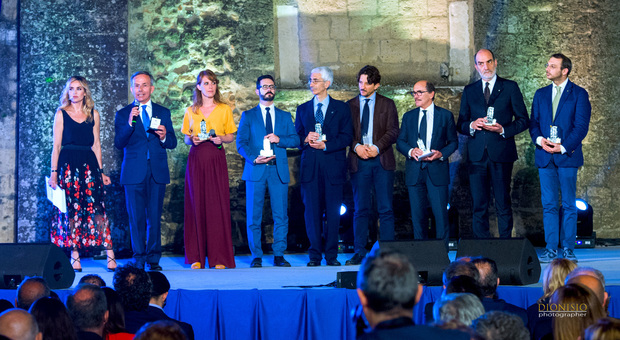 Premio Cimitile 2019, tra i premiati il procuratore Cafiero De Raho, Grasso e Labate