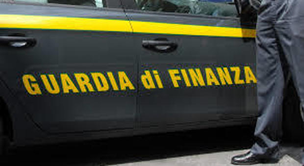 Documenti falsi per far concedere mutui e finanziamenti: due arresti in Campania