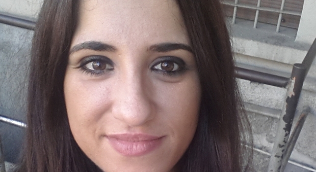 Bari, nuova indagine su poliziotta morta: il medico falsificò le firme per le operazioni
