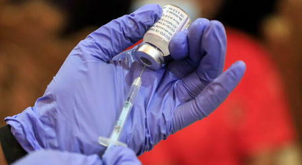 Vaccini in cantina, domenica open day a Guardia Sanframondi