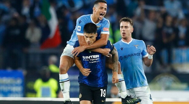 Lazio-Inter, il caso Correa-Luiz Felipe. L'argentino ex laziale: «Ha sbagliato lui ma vorrei non fosse mai successo»