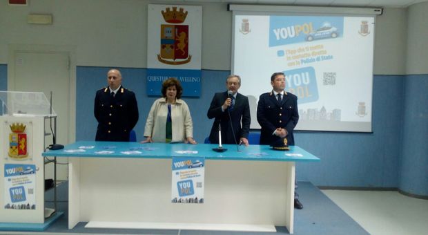 Ecco YouPol, l'app anti-bullismo presentata in Questura ad Avellino