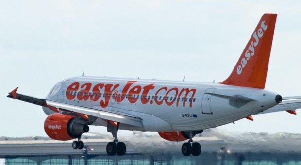 "Volava sotto effetto di ecstasy": condannato un pilota di Easyjet