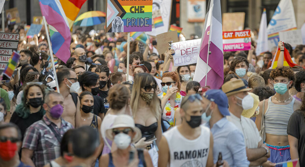 Pride, la polemica politica si sposta a Belluno. Bufera in commissione pari opportunità per il patrocinio