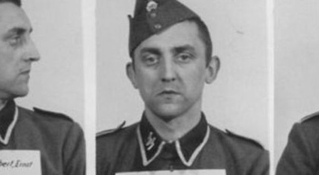 Uccise 3.681 ebrei, ex medico 95enne di Auschwitz a processo dopo 65 anni