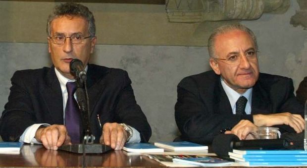 Campania, il rimpasto di De Luca: in giunta l'ex procuratore Antimafia Roberti