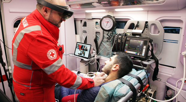 Covid, l'assistenza in ambulanza è connessa con il pronto soccorso