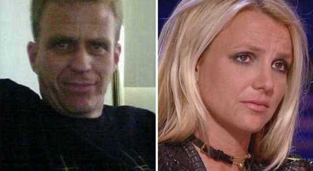 Muore l'ex fidanzato di Britney Spears Il suo elicottero colpito da un missile