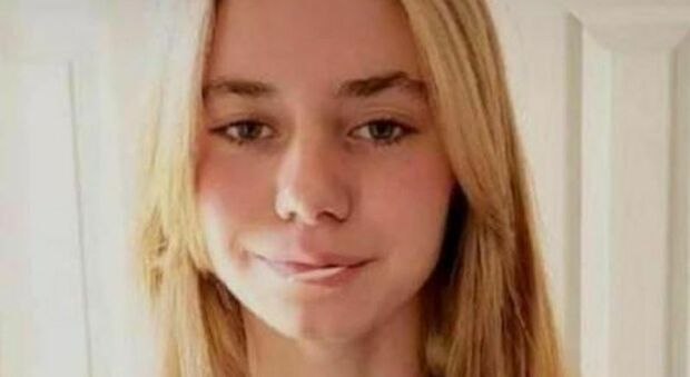 Bullismo, aggredita dalle compagne di scuola in New Jersey, Adriana si suicida a 14 anni