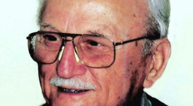 Pescara, morto a 107 anni Mario Della Guardia: era il vigile urbano più longevo dell'Abruzzo