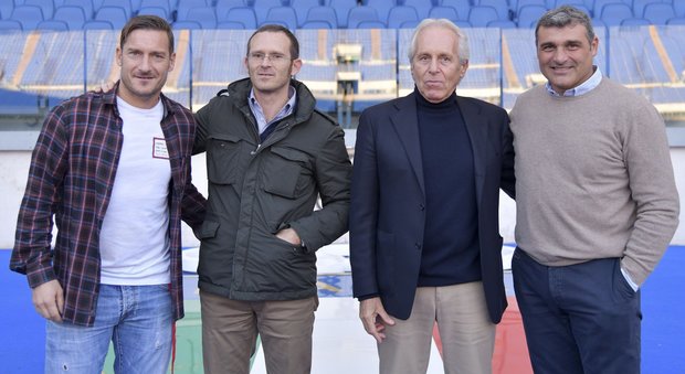 Un derby per Gabriele: Totti e Peruzzi incontrano la famiglia Sandri