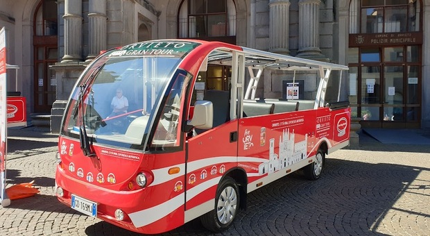 Orvieto Gran Tour. Attivi due minibus per visitare gli angoli più nascosti e meno conosciuti della città