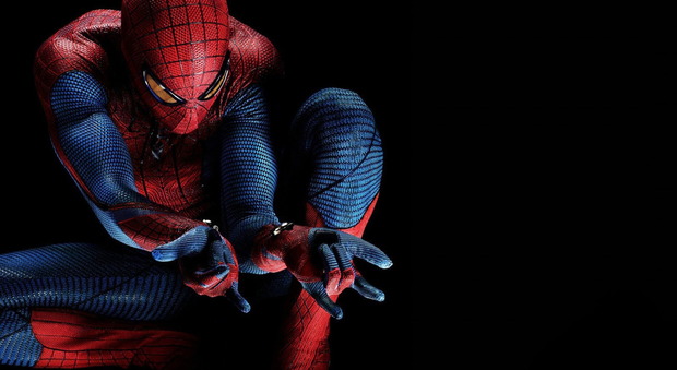 Rapina supermaket con felpa di Spiderman: bandito tradito dall'immagine dell'Uomo Ragno