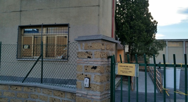 Terremoto, scuole evacuate anche in provincia di Viterbo. La Prefettura ai sindaci: «Verifiche sugli istituti»