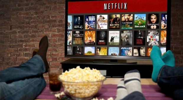 Netflix, film e serie tv si possono guardare anche offline