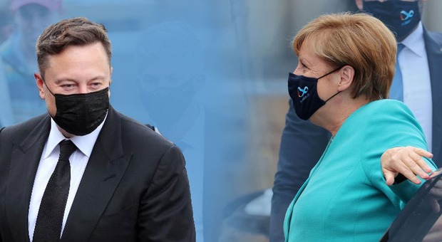 Elon Musk ed Angela Merkel