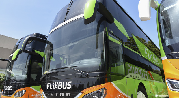Flixbus: pannelli solari sugli autobus, al via il primo test