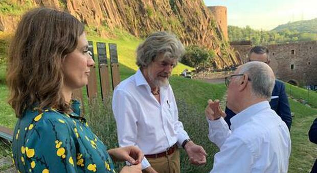 Matrimonio d'alta quota: Reinhold Messner si sposa per la terza volta