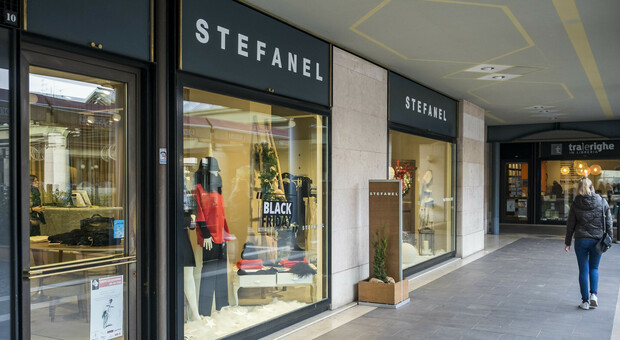 Un negozio di Stefanel