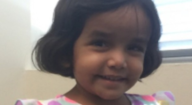 Bambina di 3 anni lasciata sola per punizione nella zona dei coyote: scomparsa