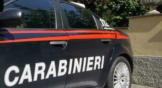 Rapina in villa ad Aprilia: banditi armati portano via oro e soldi