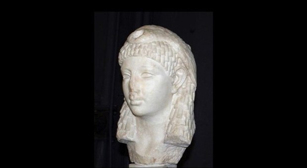 Testa ritratto di regina tolemaica - Musei capitolini