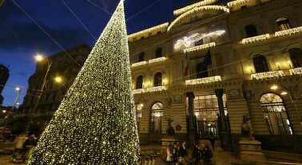 Vigilia di Natale a Napoli, il sindaco prepara un'ordinanza