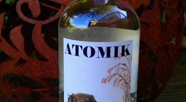 Sequestrate 1.500 bottiglie di vodka Atomik: il primo liquore a "chilometri zero" di Chernobyl
