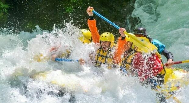 Ferragosto a base di rafting: alle cascate delle Marmore uno dei centri più suggestivi d'Italia