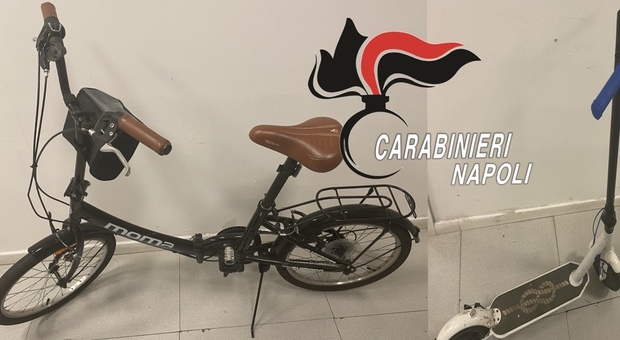 Ladro di biciclette e monopattini arrestato a Napoli: ha 50 anni