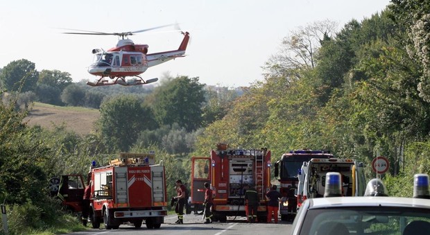 Rieti, piccolo aereo precipita a Ornaro Alto: due feriti