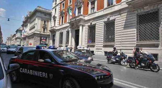 Tedesco di 22 anni trovato morto sul Tevere: giallo a Roma, forse precipitato dal parapetto
