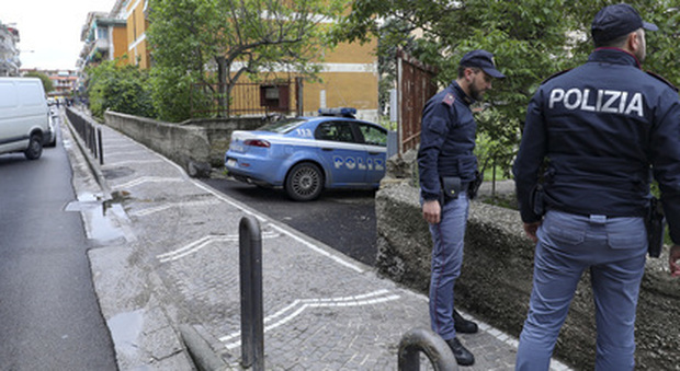 Vigilante morto dopo aggressione a Napoli, 18enne condannato a due anni. I parenti della vittima: «Inaccettabile»