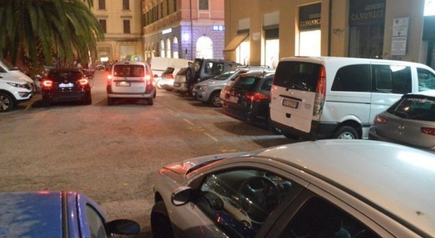 I parcheggi di piazza Stamira