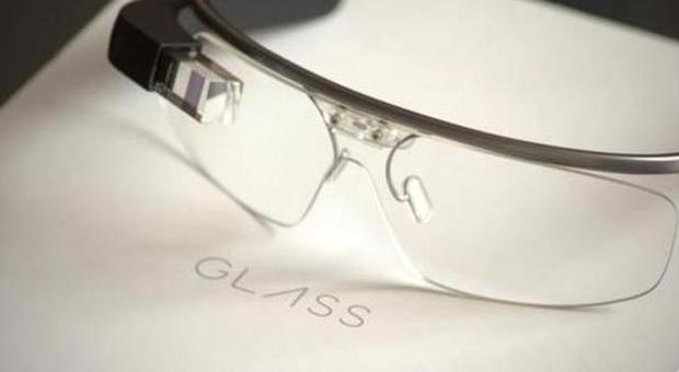 I Google Glass si aggiornano e aumentano la memoria