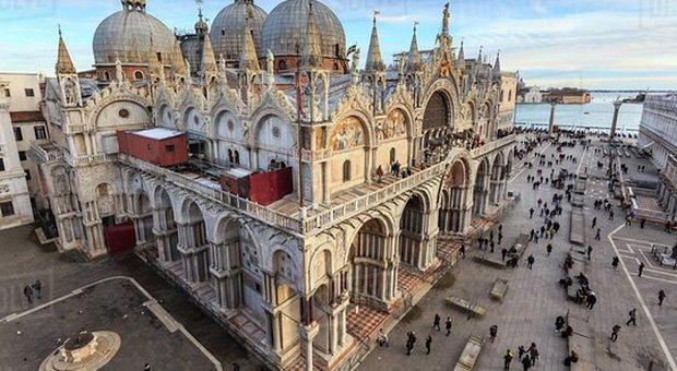 Basilica di San Marco: limite di accesso per le messe
