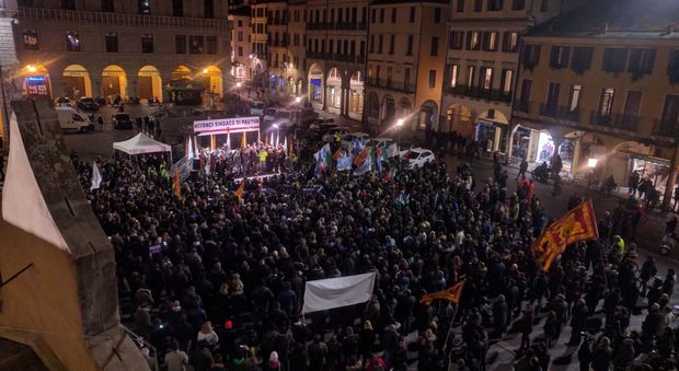 Salvini ai padovani: «Rivinceremo qui e conquisteremo Verona»