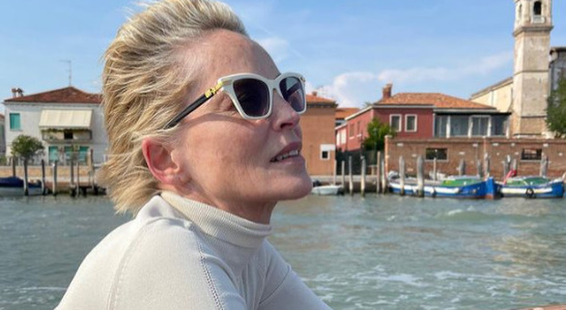 Sharon Stone in vacanza a Venezia