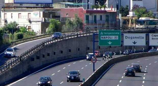 Tangenziale di Napoli: chiuso per quattro notti consecutive il tratto Doganella-Capodimonte