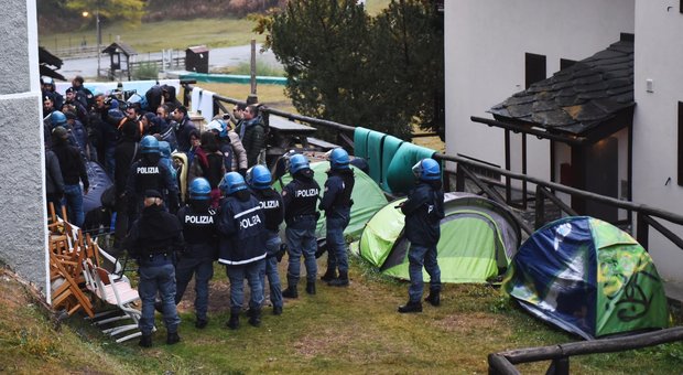 Migranti, la procura di Torino indaga su un altro caso di sconfinamento