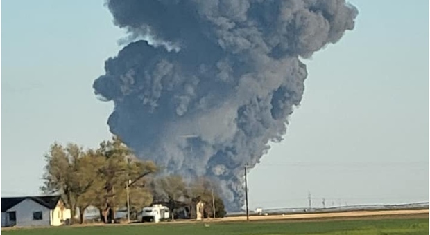 Esplosione in una fattoria, circa 18.000 mucche morte. «Il più grave incendio nella storia del Texas»