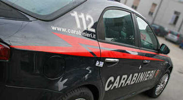 Napoli, a Pianura i carabinieri arrestano pusher incensurato