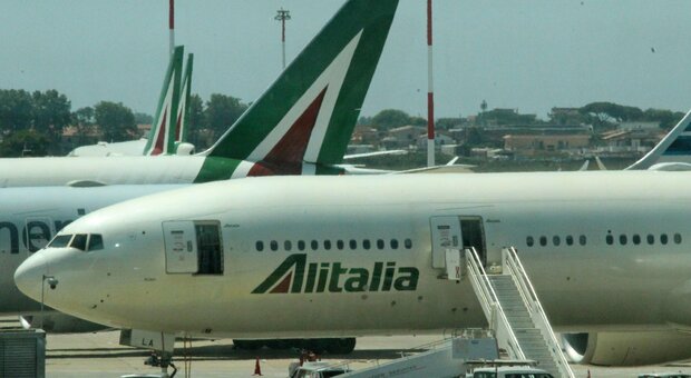 Alitalia-Ita, via libera dalla Ue: il decollo a ottobre, si parte con 52 aerei