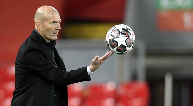Superlega, Zidane «Sanzioni Uefa? Assurdo immaginare la Champions senza il Real Madrid»