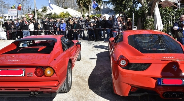 Anzio fa festa con le Rosse: folla al raduno Ferrari