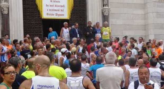 Maratona di San Gennaro, starter il cardinale Sepe: ecco il piano traffico