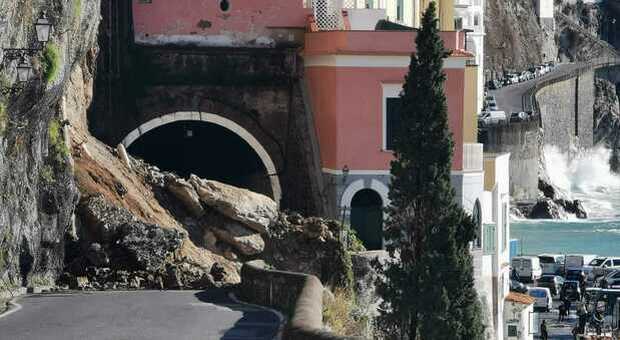Amalfi, la Procura apre un'inchiesta per disastro colposo sulla frana choc