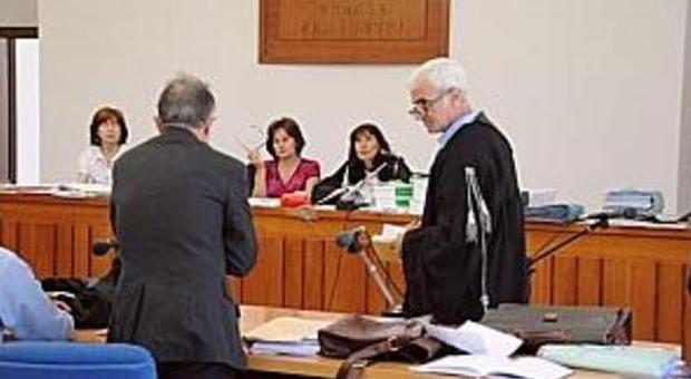 L'avvocato Francesco Voltattorni in un'aula di tribunale